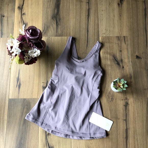 lululemon athletica Tops - NWT LULULEMON Stash n’ Run Tank